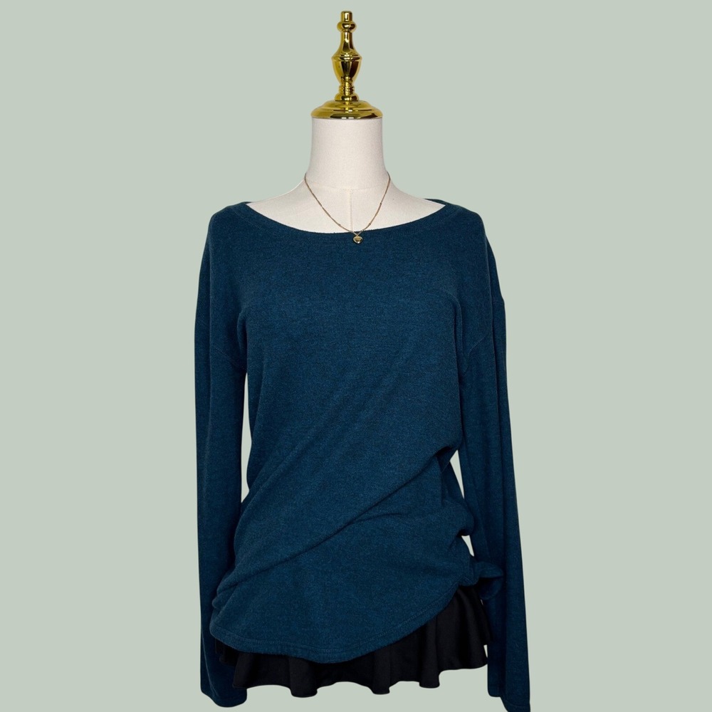 felina ocean blue lightweight long‎ sleeve sweater coquette dainty preppy chic